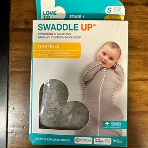 Love 2 dream swaddle